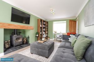 Sitting Room- click for photo gallery
